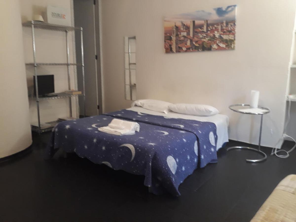 Romeo And Juliet Apartaments Bergamo Buitenkant foto